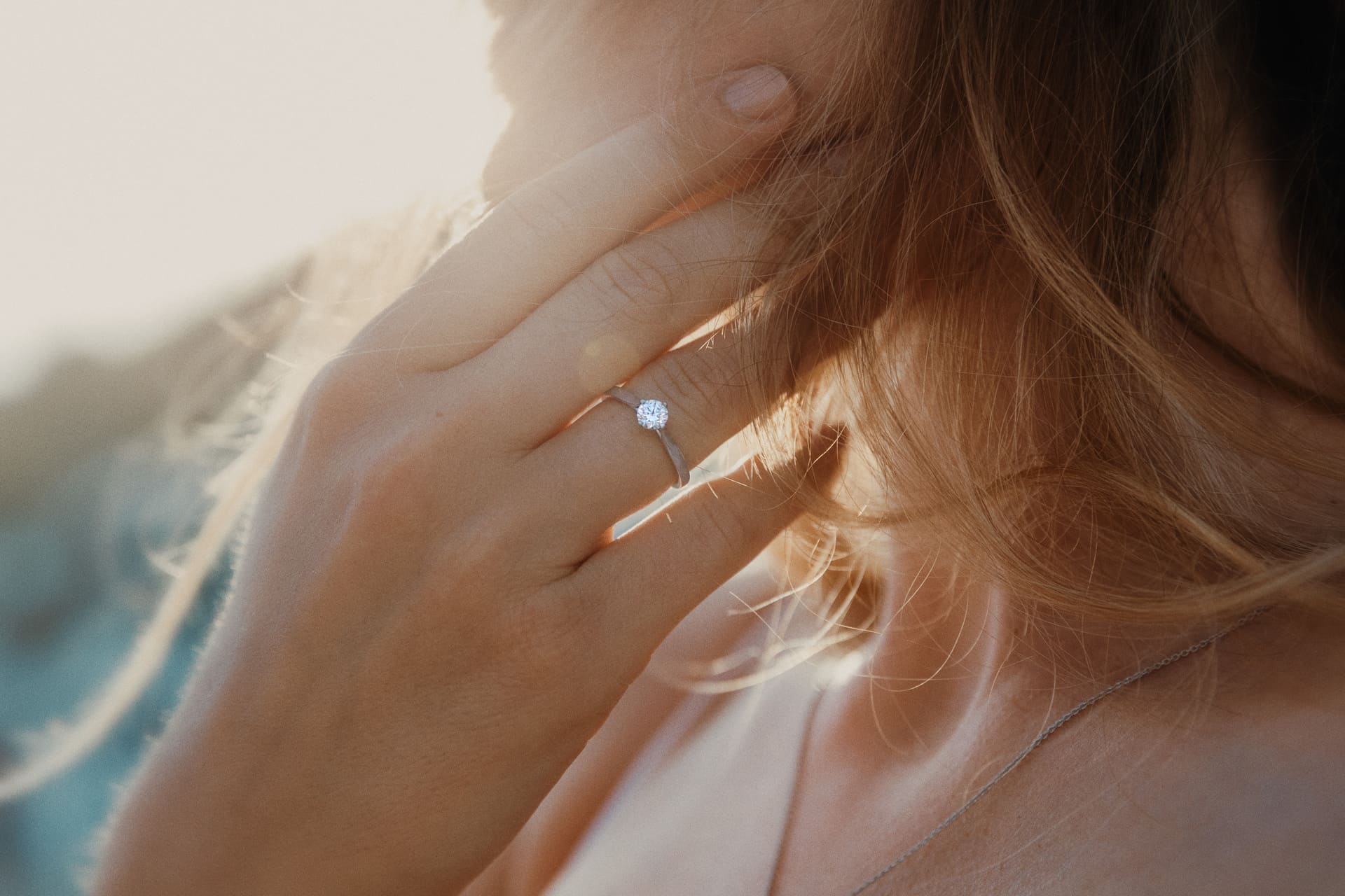 Promise Ring vs. Engagement Ring-Hanno Stockholm